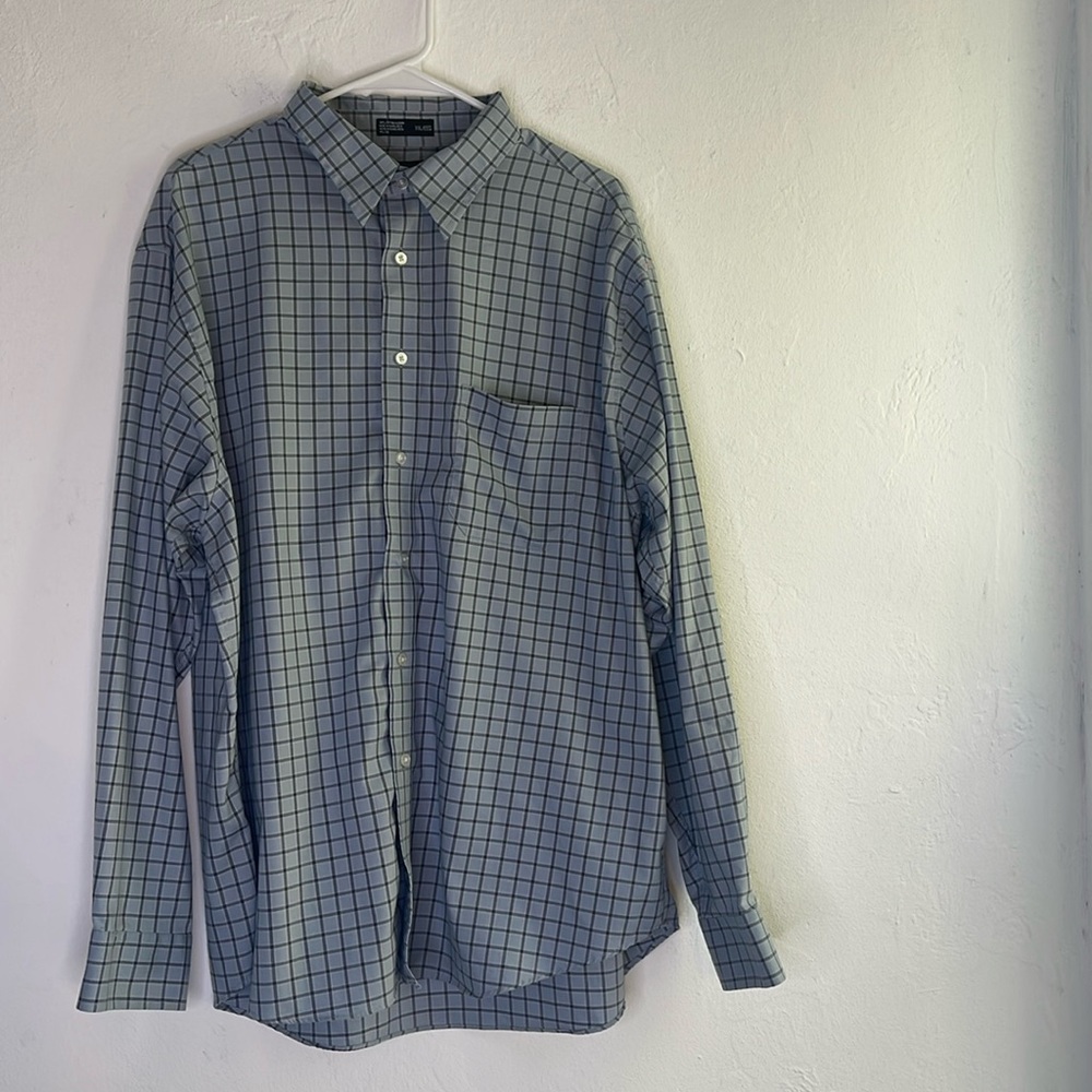 Haggar No iron 100% cotton Long-sleeve Men’s shirt Size XXL ptp 27” Length 31”